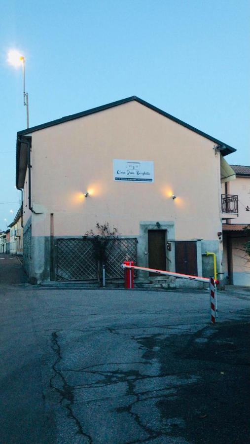 Casa Jomi B&B Borghetto Lodigiano Exteriör bild