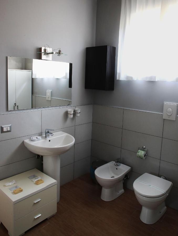 Casa Jomi B&B Borghetto Lodigiano Exteriör bild